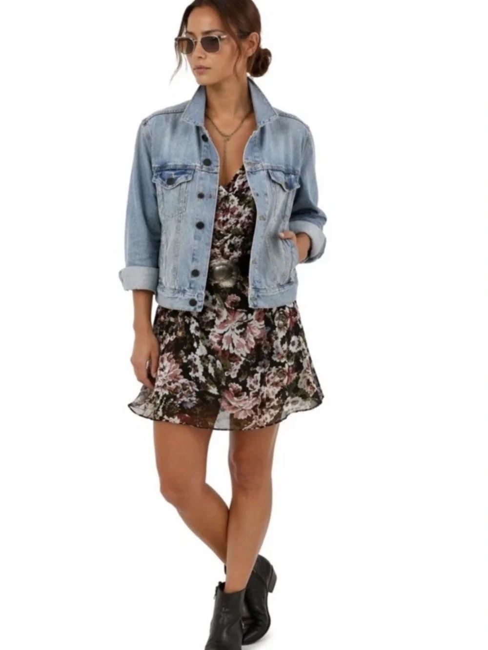 Light Wash Denim Jacket Small Cropped Trucker Boho Festival Coachella - Picture 8 of 8